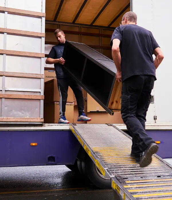 Full removalist services Sunshine Coast movers